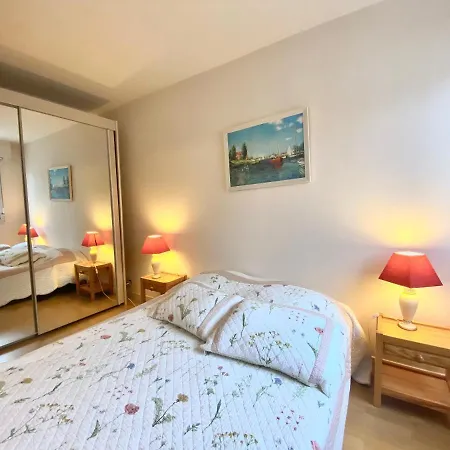 Apartmán Normande Castelnau Avenue De Castelnau A Cabourg. Situe En Plein Coeur Du Cent